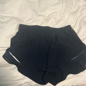 Lululemon high rise 2.5 inch shorts